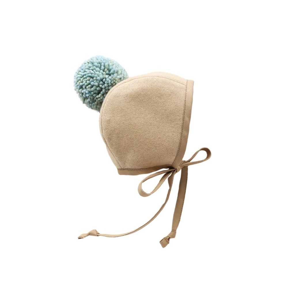 Briar Jingle Bell Pom Bonnet